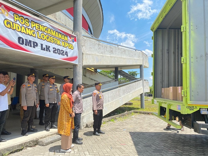 Awasi 516 Box Surat Suara Pemilihan 2024 Bawaslu Kampar Apresisasi Jajaran Kepolisian